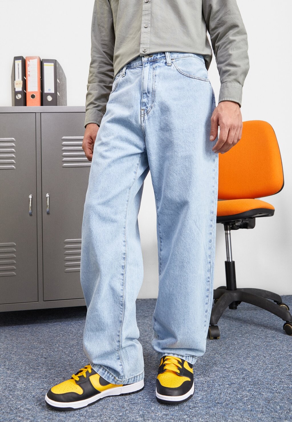 

Джинсы свободного кроя Carhartt WIP LANDON PANT, цвет Light Blue