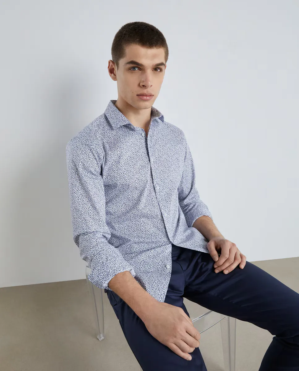 

Суперэластичная мужская рубашка с микроцветками Easy Wear, белый