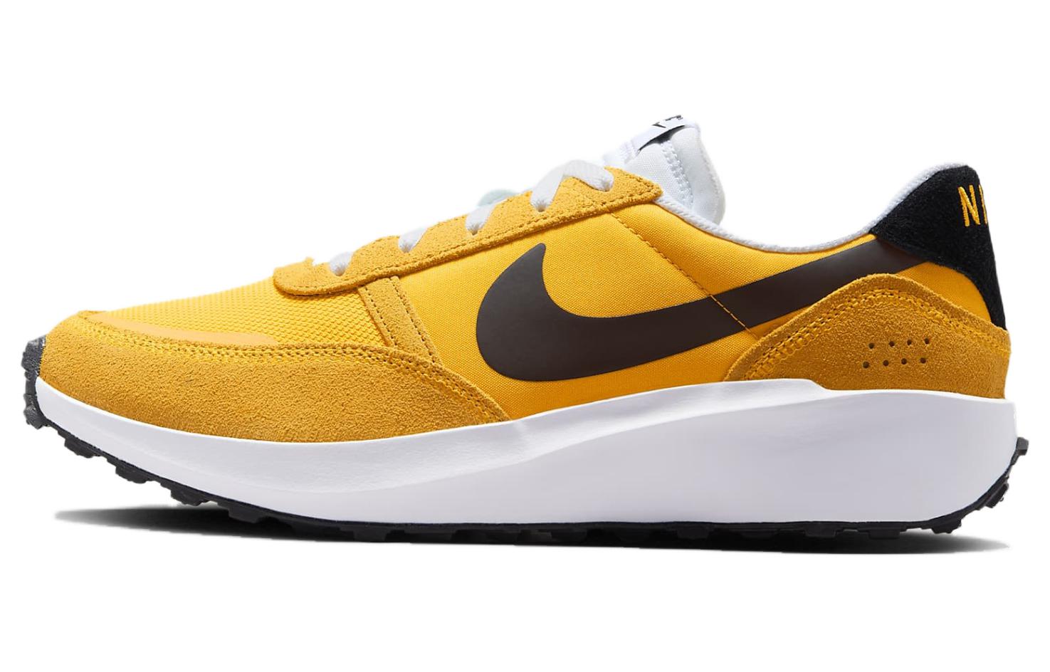 

Кроссовки Nike Waffle Debut 'University Gold', золотой