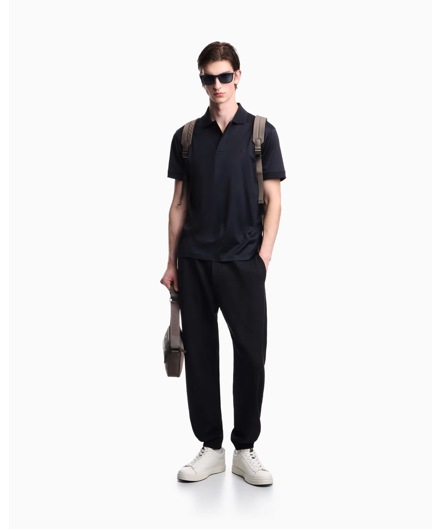 <Эксклюзивно онлайн> Поло Emporio Armani Travel Essential - трикотаж из смеси лиоцелла — фото 4
