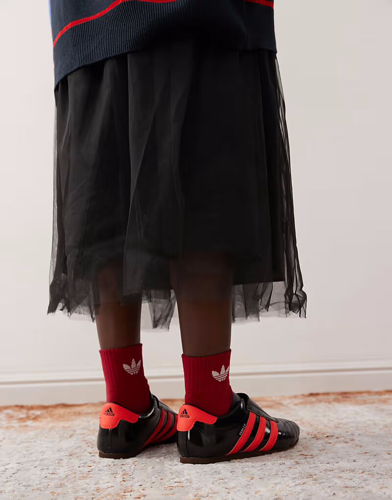 Кроссовки для тхэквондо Adidas Originals черного и красного цветов — фото 2