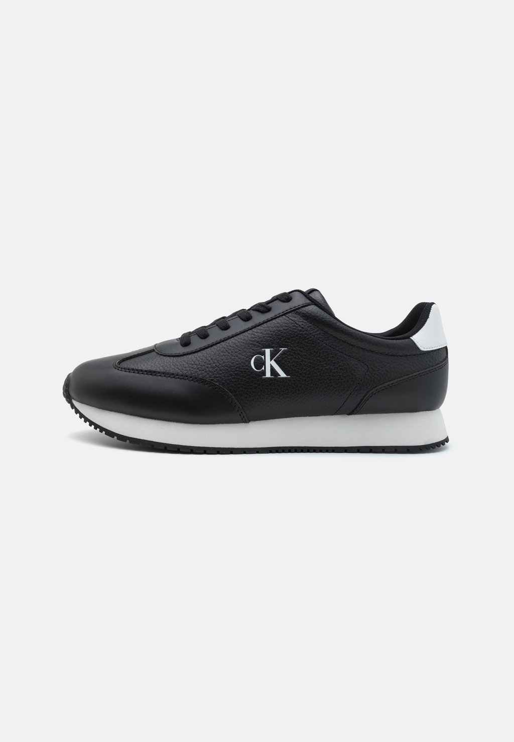 

Низкие кеды RUNNER LACEUP Calvin Klein Jeans, черный