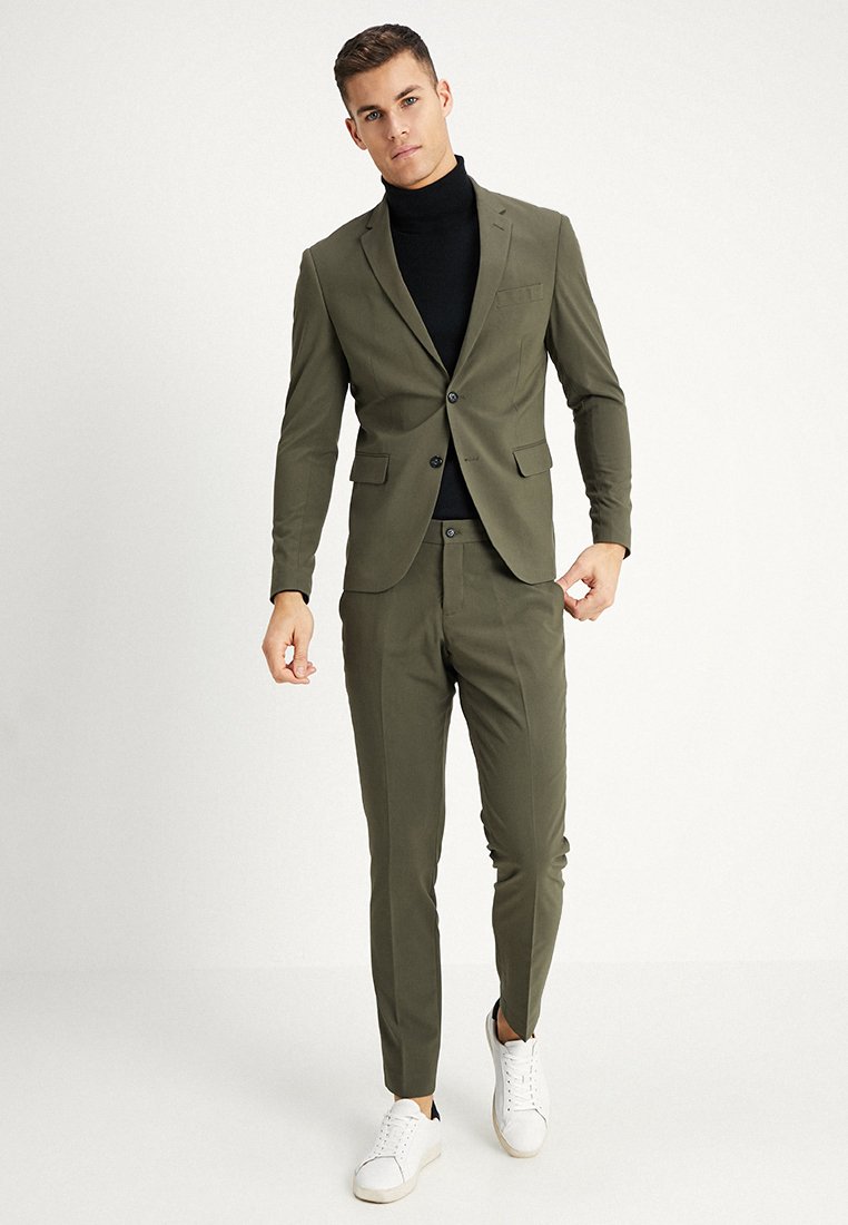 

Костюм PLAIN MENS SUIT Lindbergh, цвет olive