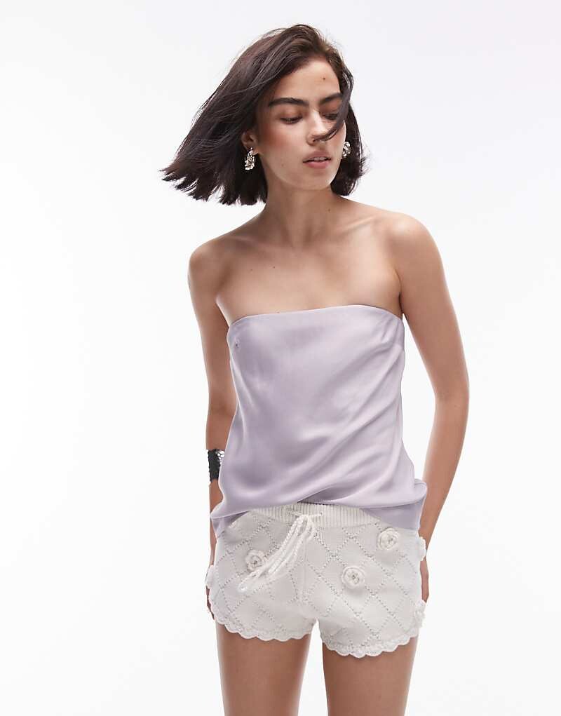 

Topshop — удлиненный топ-бандо из лилового атласа