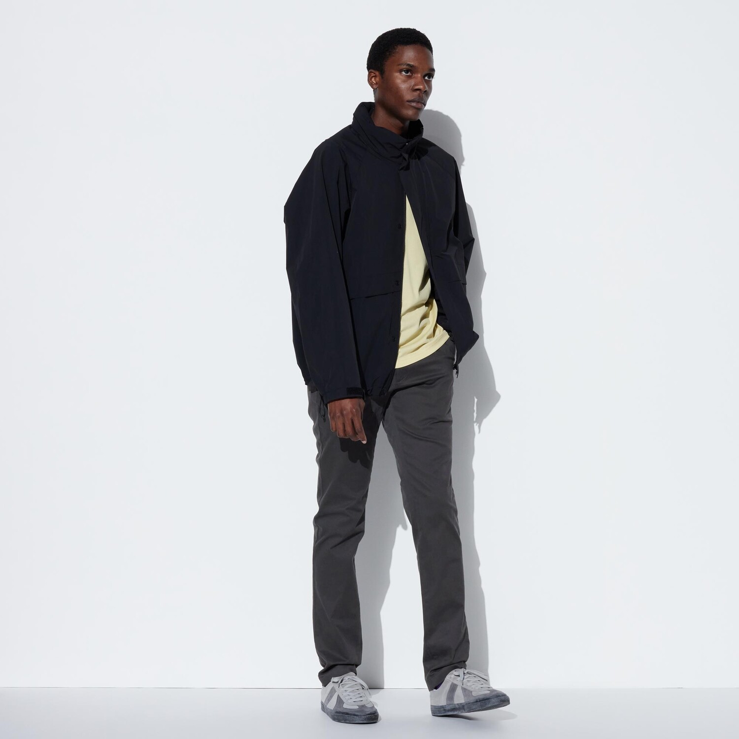 

Брюки UNIQLO узкие, темно-серый