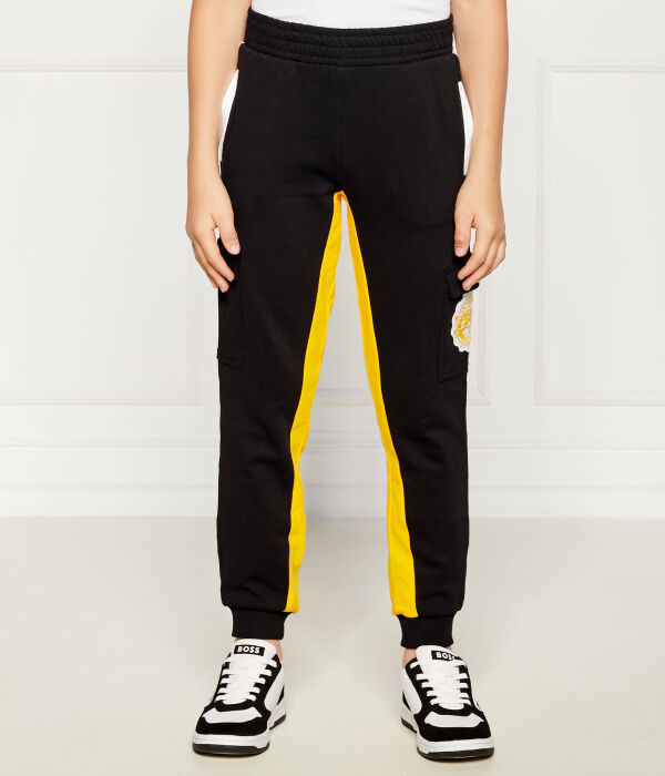

Брюки Regular fit Guess, черный