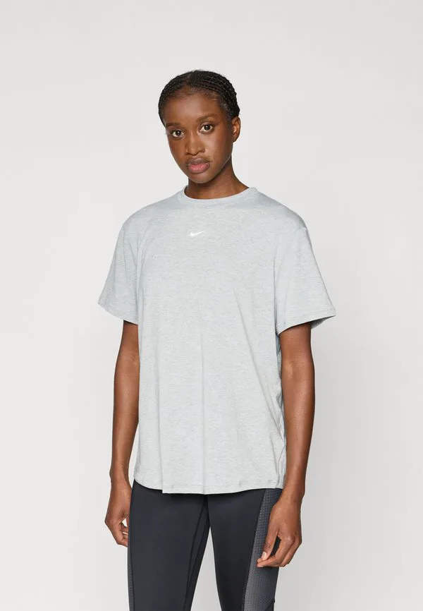 

Одна свободная спортивная футболка Nike Performance, Smoke Grey/Heather/White, Белый, Одна свободная спортивная футболка Nike Performance, Smoke Grey/Heather/White