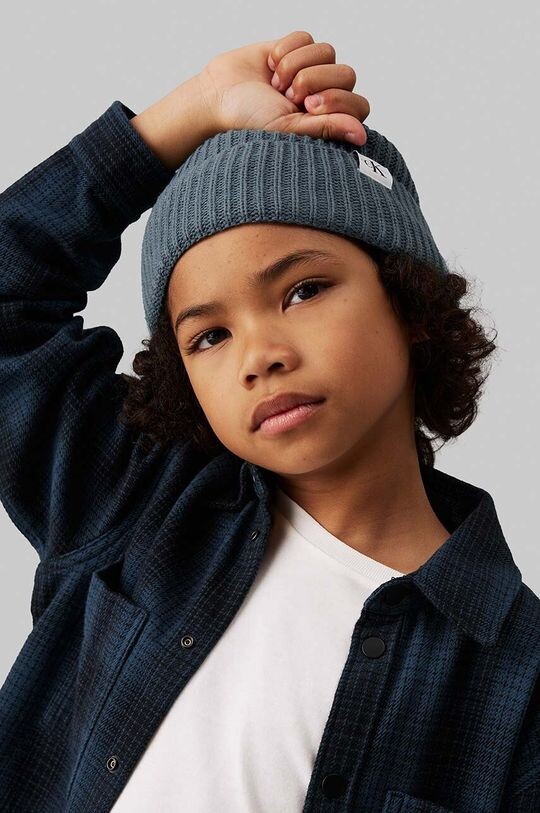 

Детская шапка Calvin Klein Jeans, зеленый