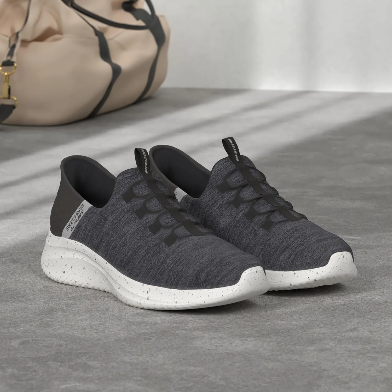Мужские кроссовки Skechers Ultra Flex 3.0 для правшей., белый/черный/серый — фото 3