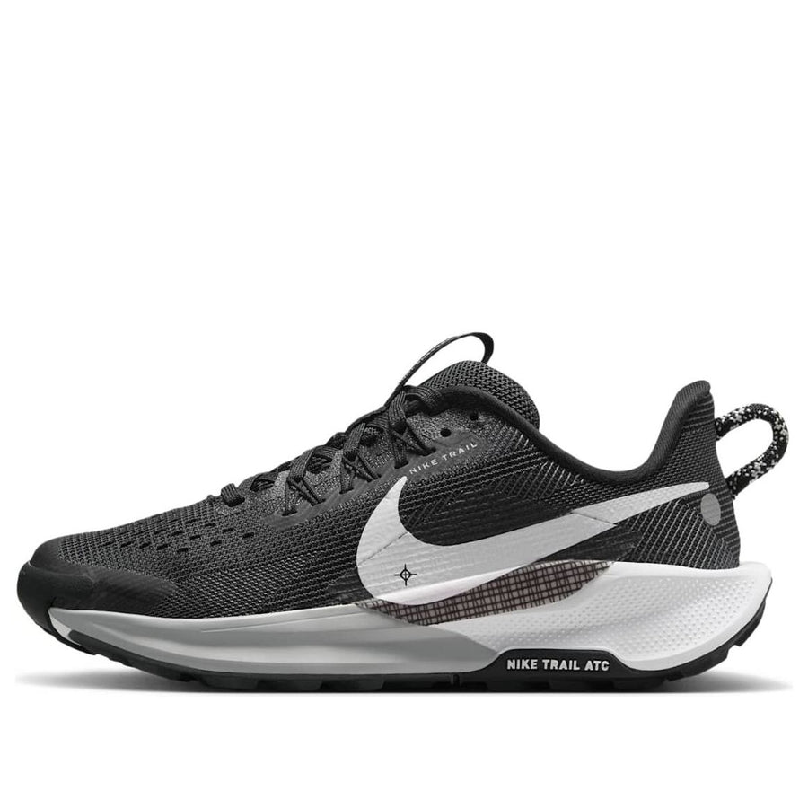 

Кроссовки (GS) Nike React Pegasus Trail 5 'Black Anthracite Wolf Grey White', черный
