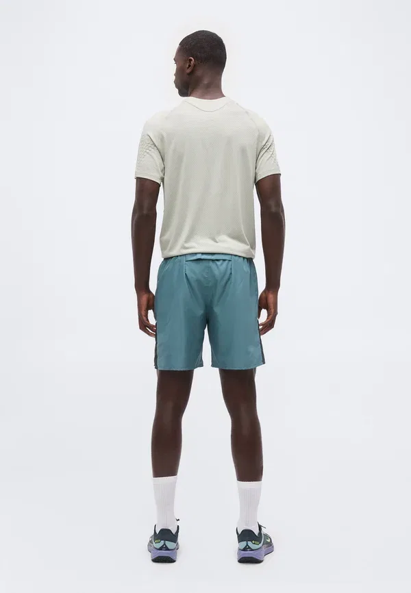 Шорты спортивные Nike Performance M nk df miler 7in 2in1 short, минеральный сланец/черная ель — фото 3