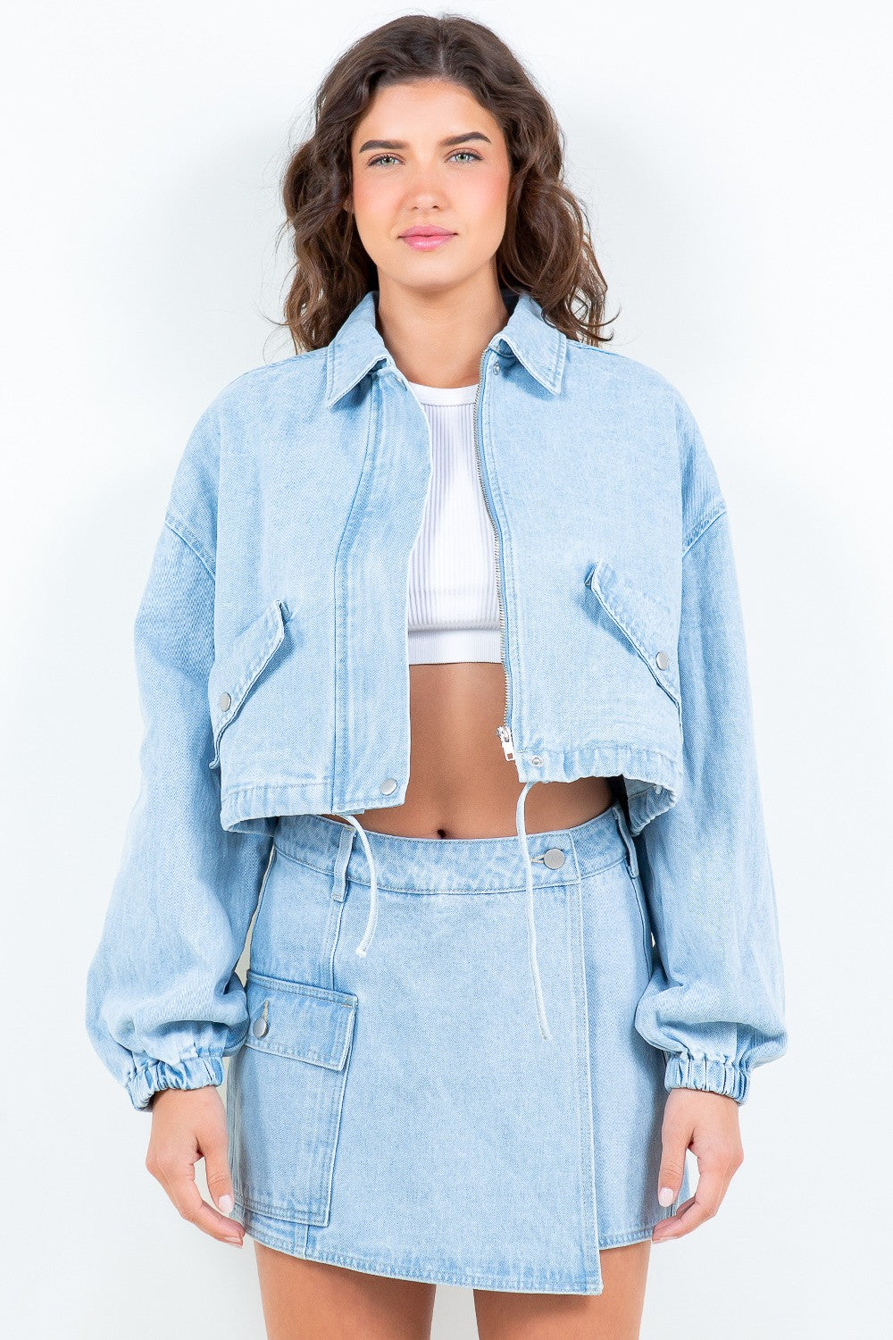 

Укороченная джинсовая куртка с завязками на талии FASHNZFAB, светло-голубой