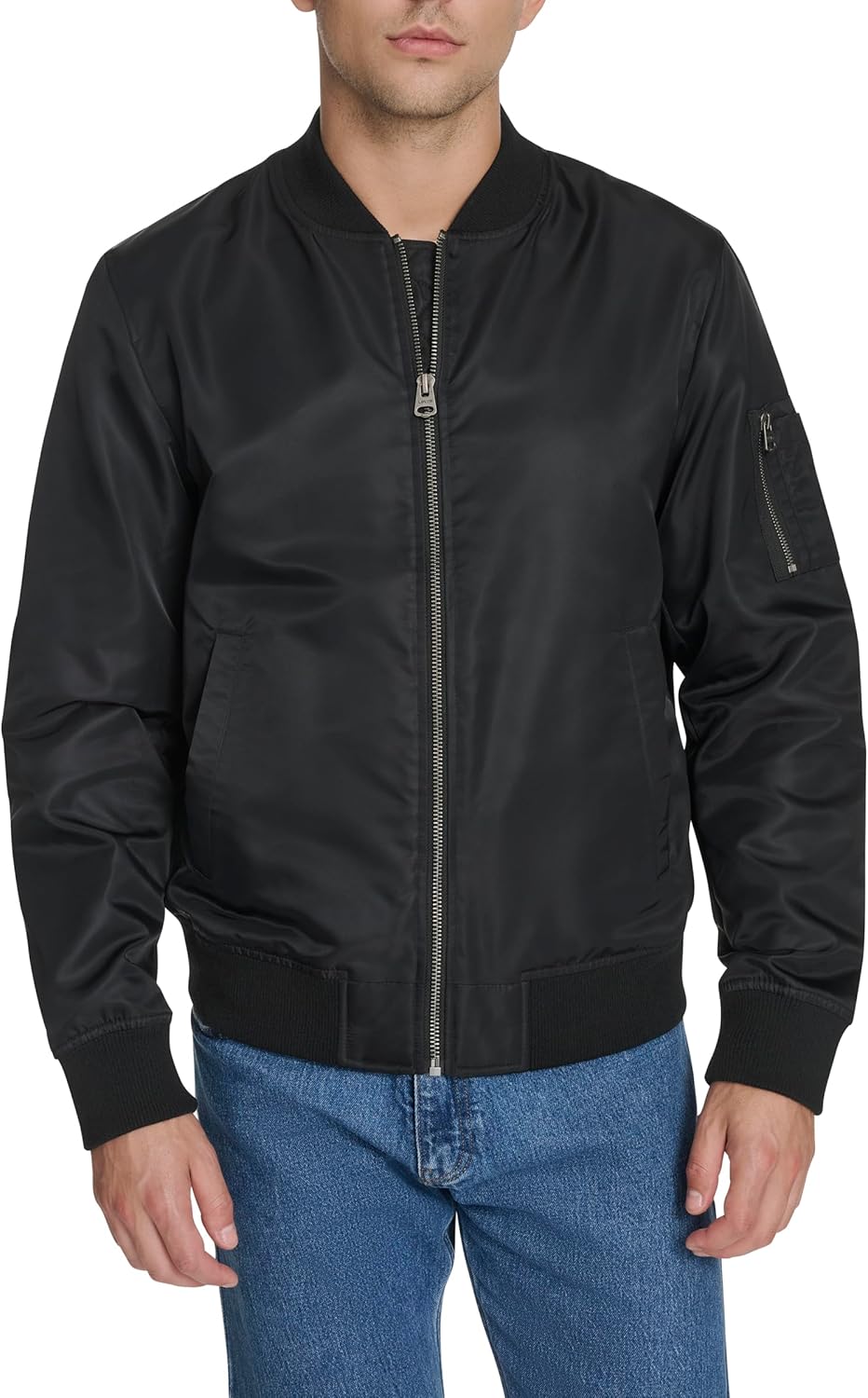 Легкая мужская куртка-бомбер Levi's MA-1 Flight на молнии, Black Classic Unfilled — фото 2