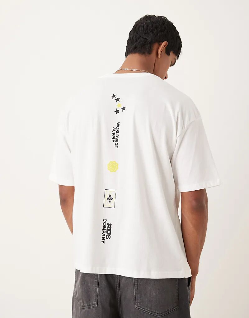 

Футболка свободного кроя ASOS DESIGN с принтом на спине белого цвета
