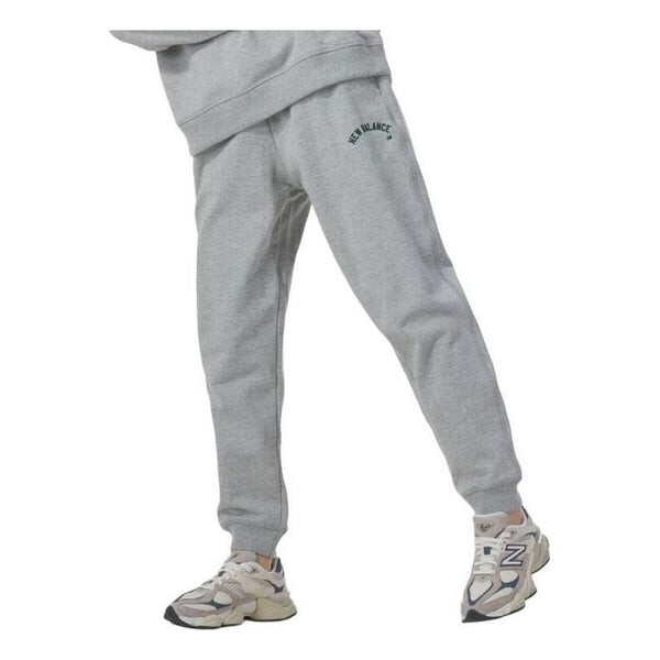 

Штаны с логотипом и надписью спортивные штаны New Balance, серый
