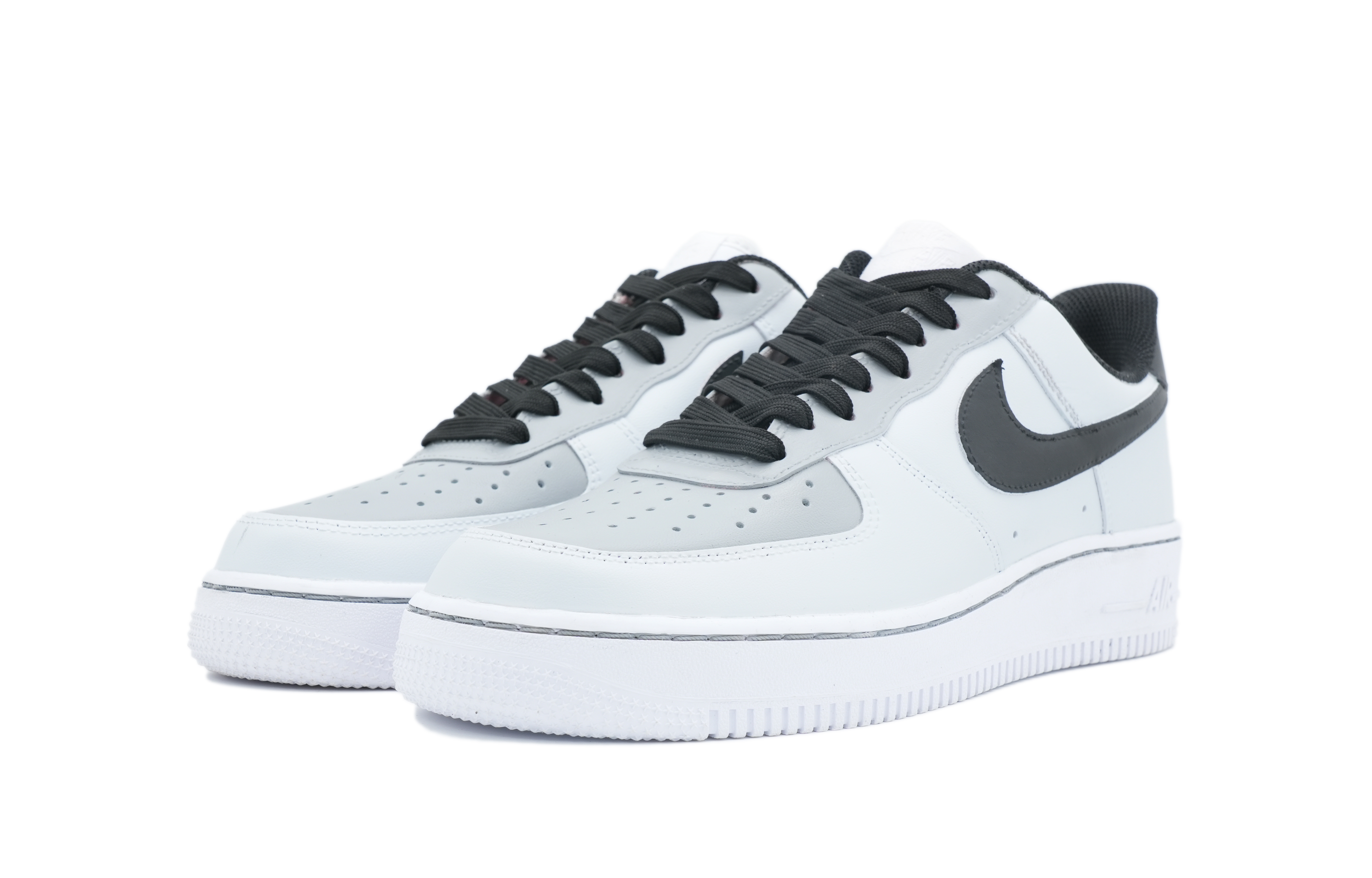 

Мужские кроссовки для скейтбординга Nike Air Force 1, Light Gray