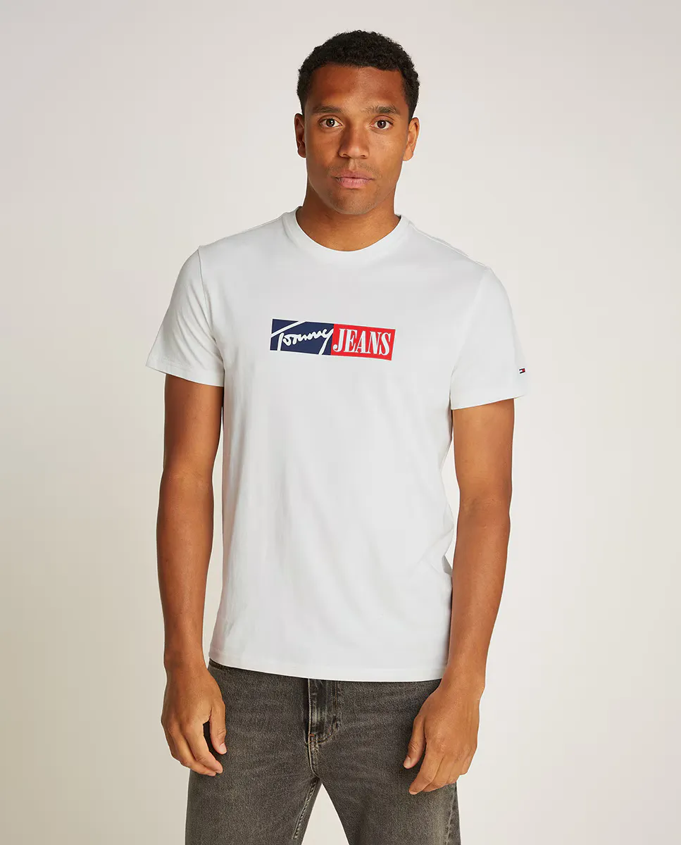

Мужская футболка приталенного кроя с короткими рукавами Tommy Jeans, цвет Crudo