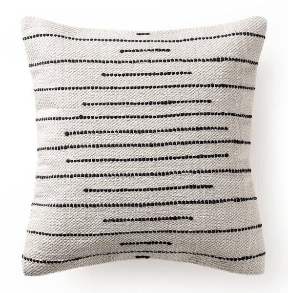 

Наволочка benuta Bo, 45x1x45 см цвет ivory