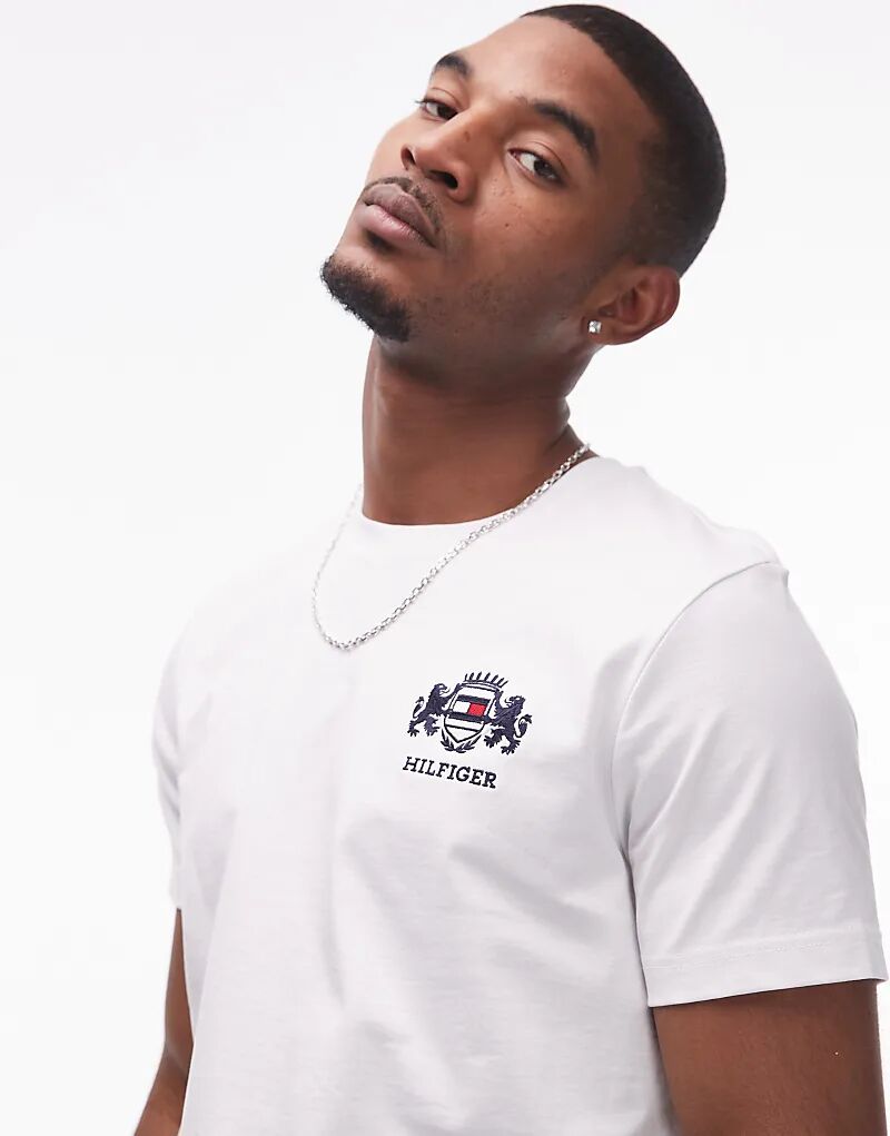

Футболка с вышитым логотипом белого цвета Tommy Hilfiger