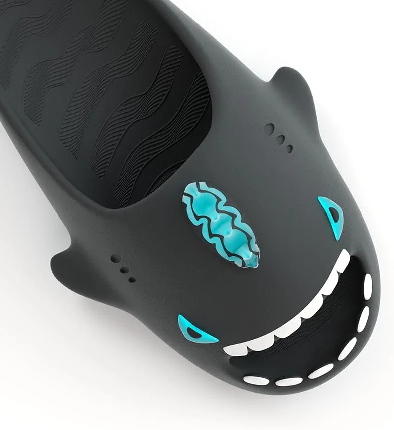 Сандалии-слайды Sharkicks Pro из ЭВА, черные Nuclear Kaiju Hello Slippers — фото 4