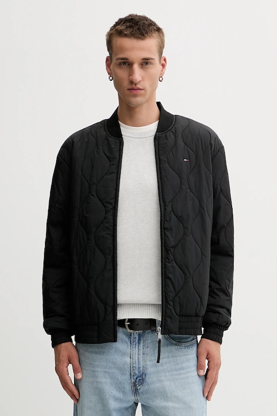 

Куртка-бомбер Tommy Jeans, черный
