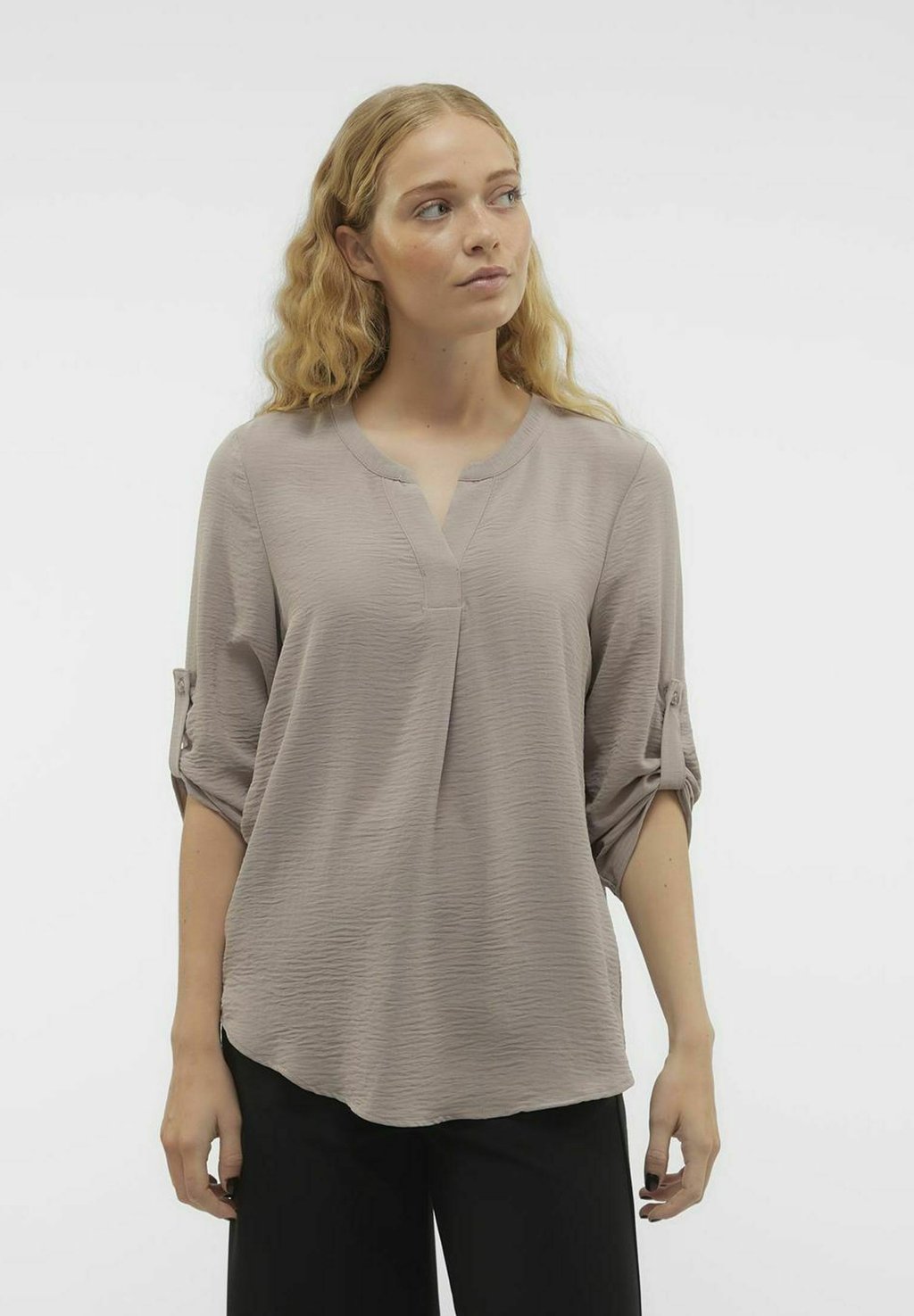 

Блуза Vero Moda, серый