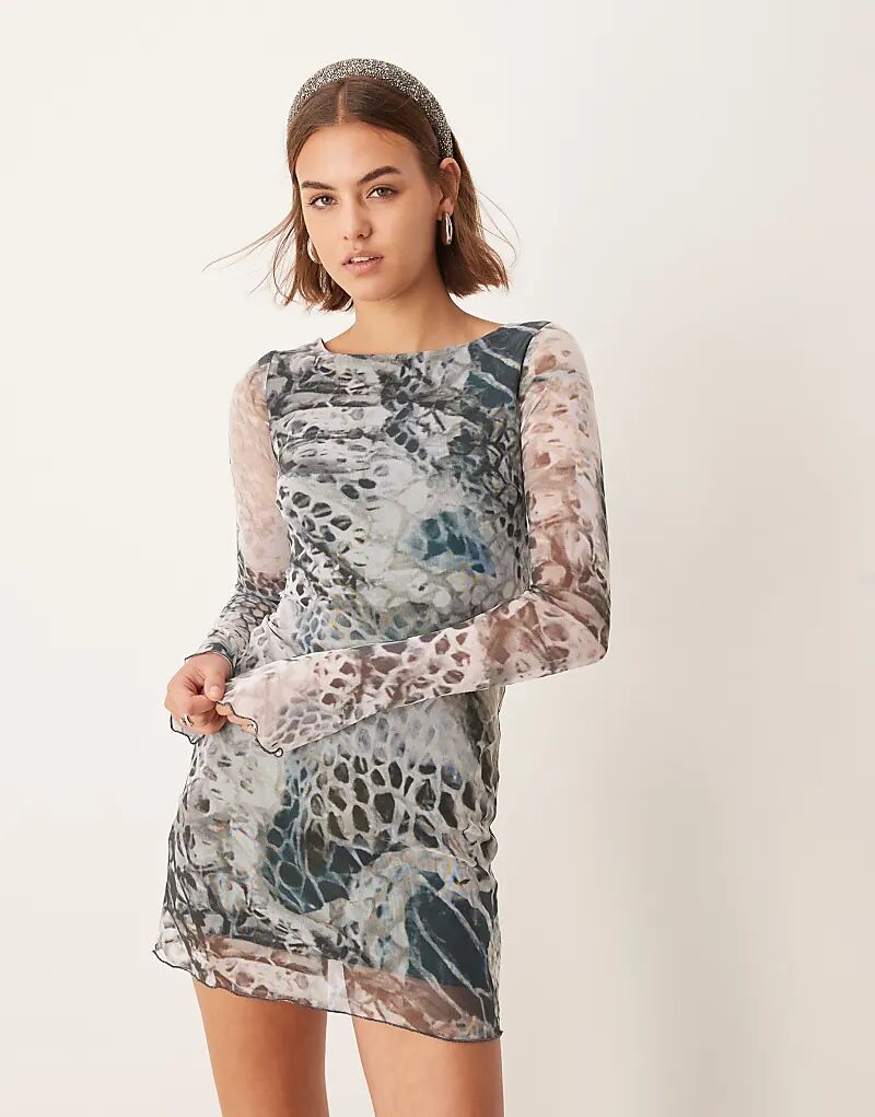

Мини-платье из сетки с длинными рукавами и принтом змеи New Look