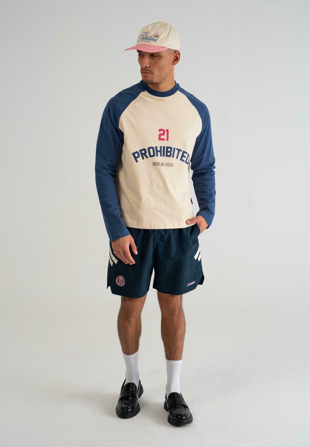 

Лонгслив LONGSLEEVE PROHIBITED, синий