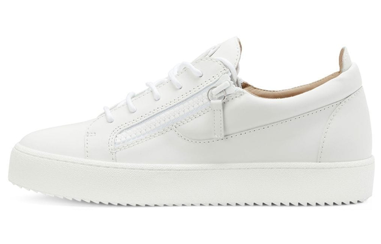 

Кроссовки из телячьей кожи с тисненым логотипом Giuseppe Zanotti, Original Shoe Box Included