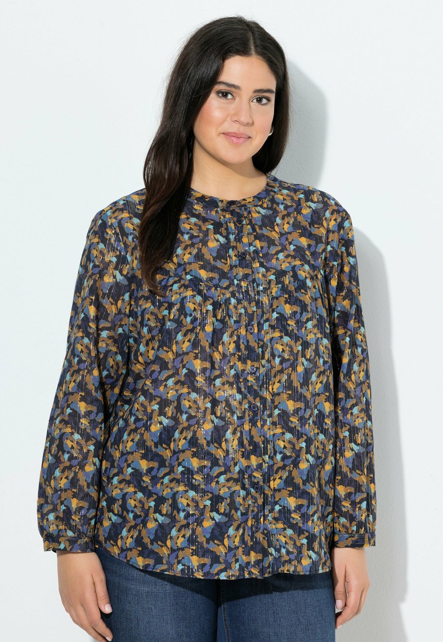 

Блуза Ulla Popken GLITTER STRIPE ALLOVER PRINTED, Ink Blue/Dark Blue