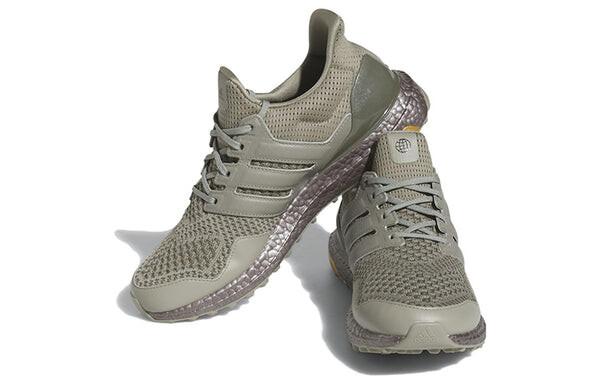 Кроссовки Adidas Ultraboost Spikeless Golf Shoes 'Silver Pebble', цвет silver pebble / silver pebble / olive strata — фото 3