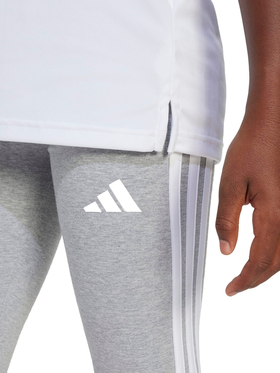 Adidas Sportswear Узкие спортивные штаны 'Essentials' в крапчатом сером — фото 4