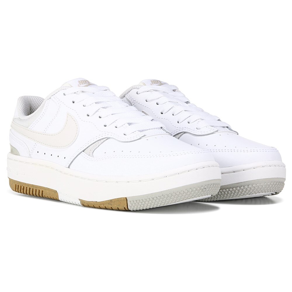 

Женские кроссовки Gamma Force Court Nike, белый