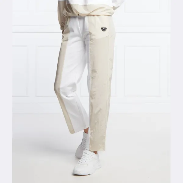 

Спортивные брюки стандартного кроя Emporio Armani, белый