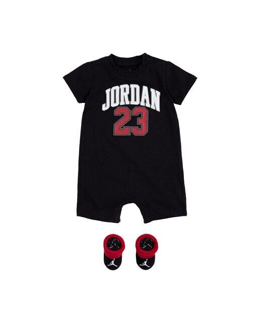 

Комплект из комбинезона и пинеток для мальчика Jordan, черный