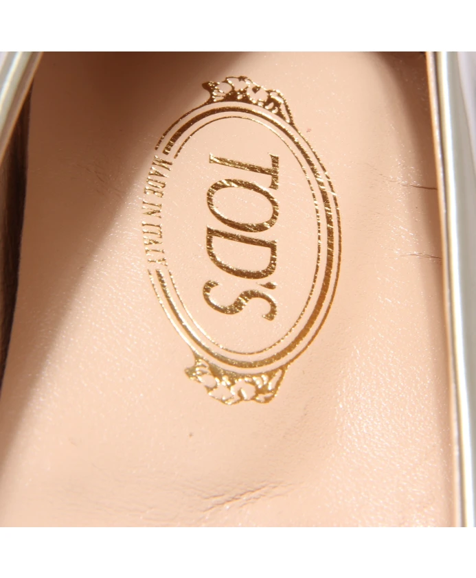 Балетки с глянцевым покрытием, изготовлены в Италии. Tod'S, серый — фото 4