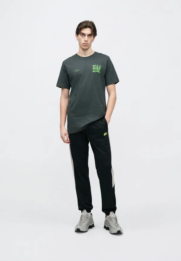 Футболка с принтом в виде плавучего объекта Nike Sportswear, Anthracite — фото 3