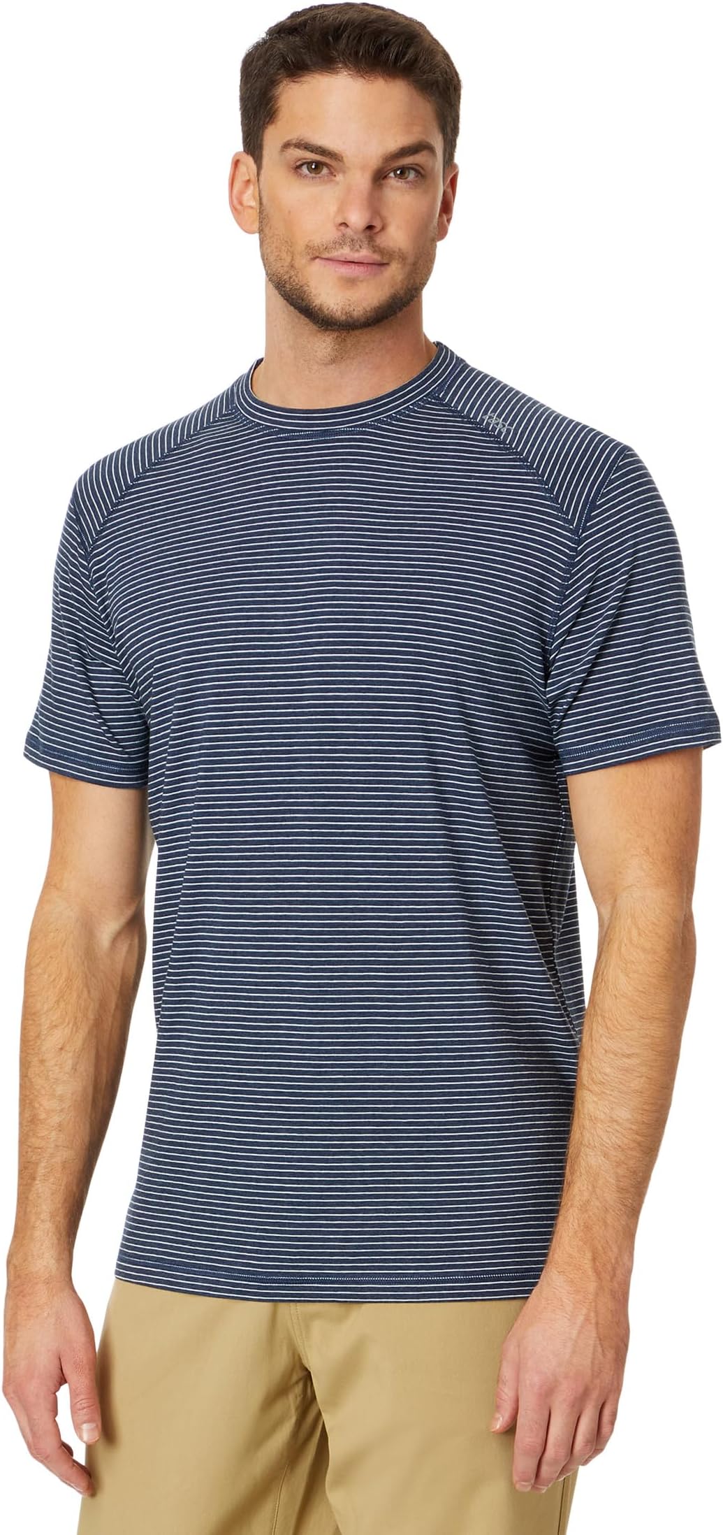 

Футболка tasc Performance Carrollton Tee - Mini Stripe, цвет Classic Navy Heather/Serene