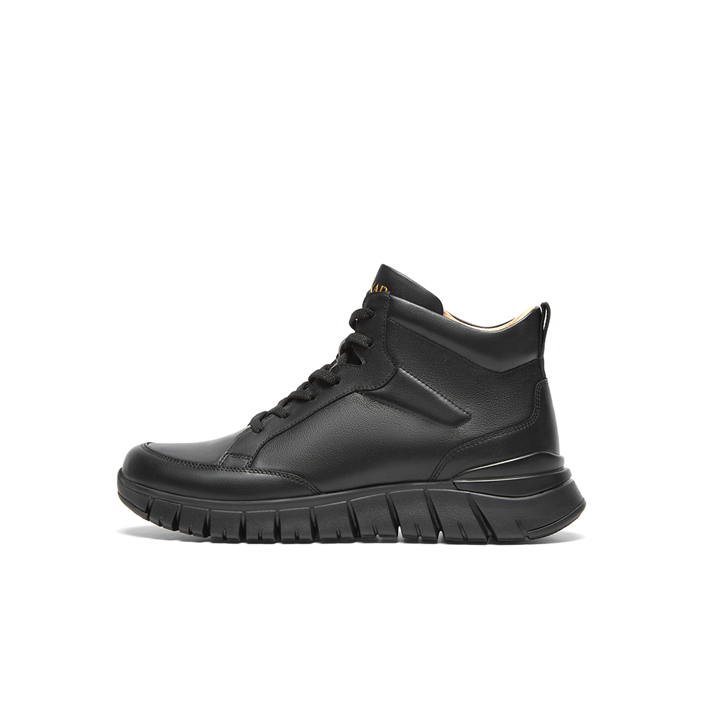 

Ботинки мужские для активного отдыха SKAP, Black (Unlined)