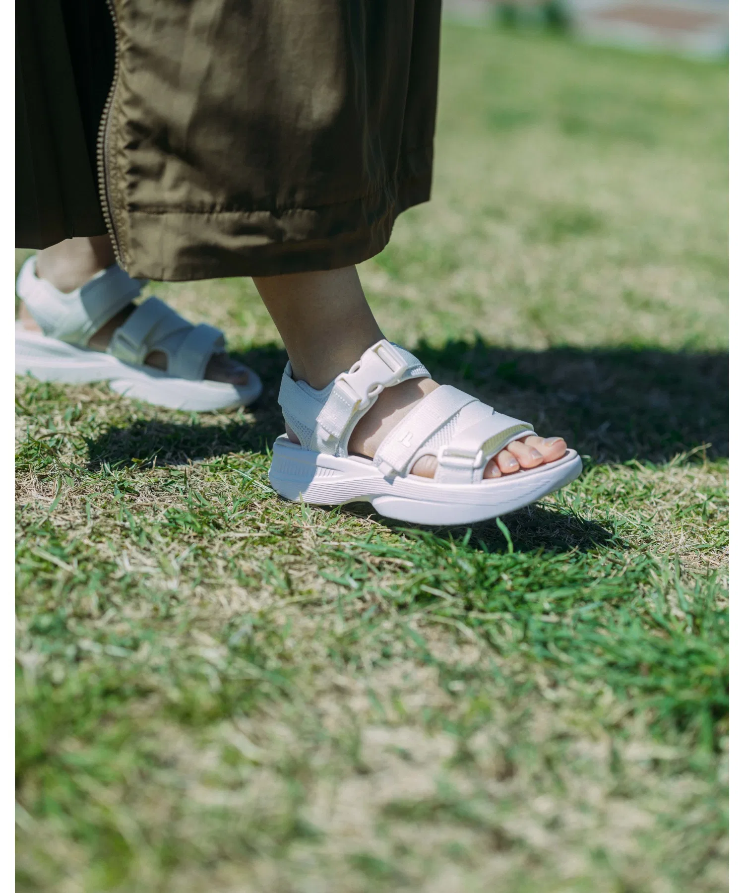 Унисекс сандалии FILA FLOAT SD белые