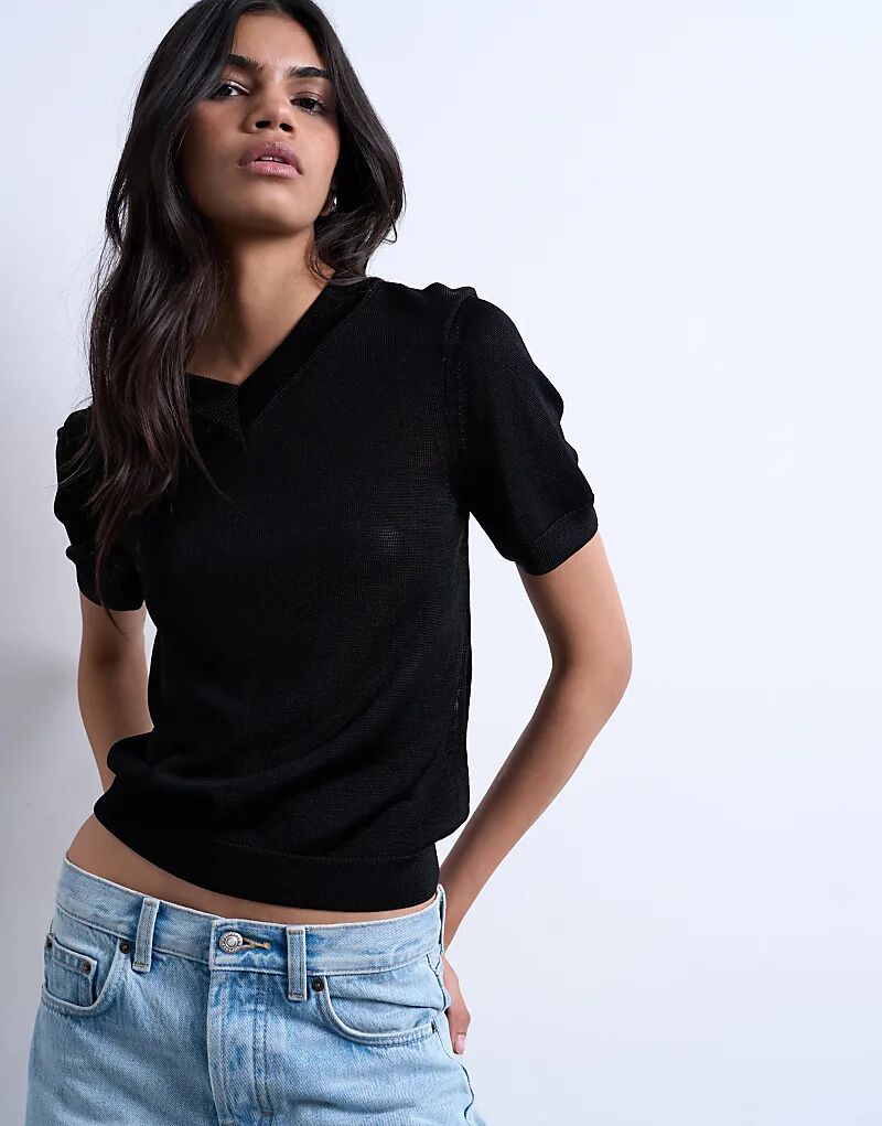 

Обтягивающий трикотажный топ Topshop с V-образным вырезом черного цвета