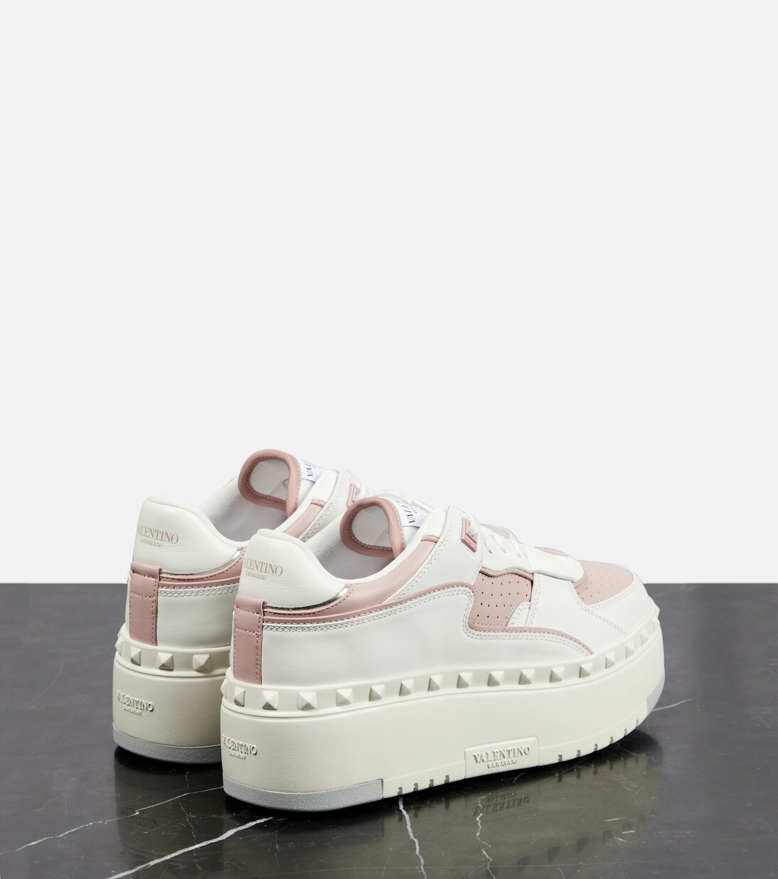 Кожаные кроссовки freedots xl на платформе Valentino Garavani, белый — фото 3
