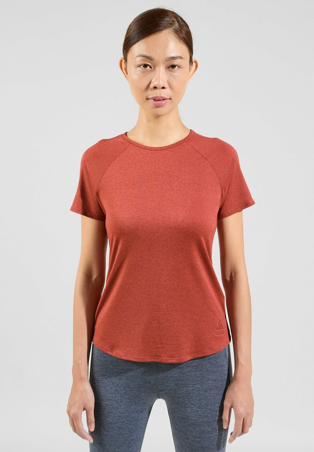 

Спортивная футболка CREW NECK ESSENTIAL ODLO, цвет Mottled Light Red