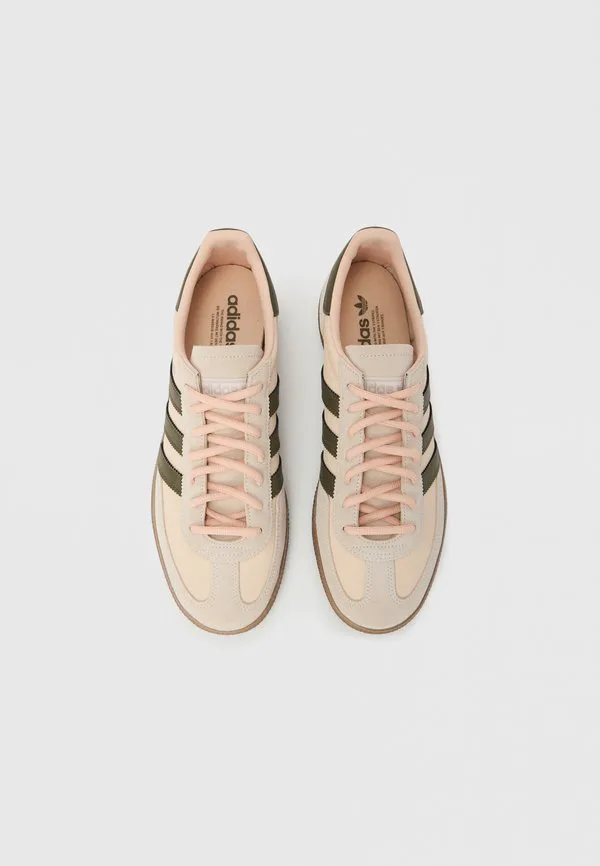 Специальные низкие кроссовки для гандбола Adidas Originals, Quartz/Olive Strata — фото 4