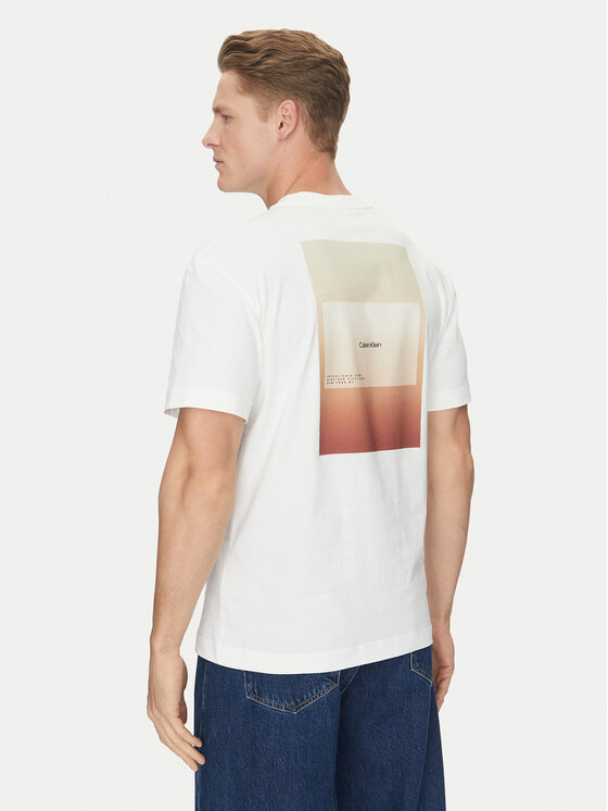 Футболка обычного кроя Overlay Print K10K114158 Calvin Klein, белый — фото 3