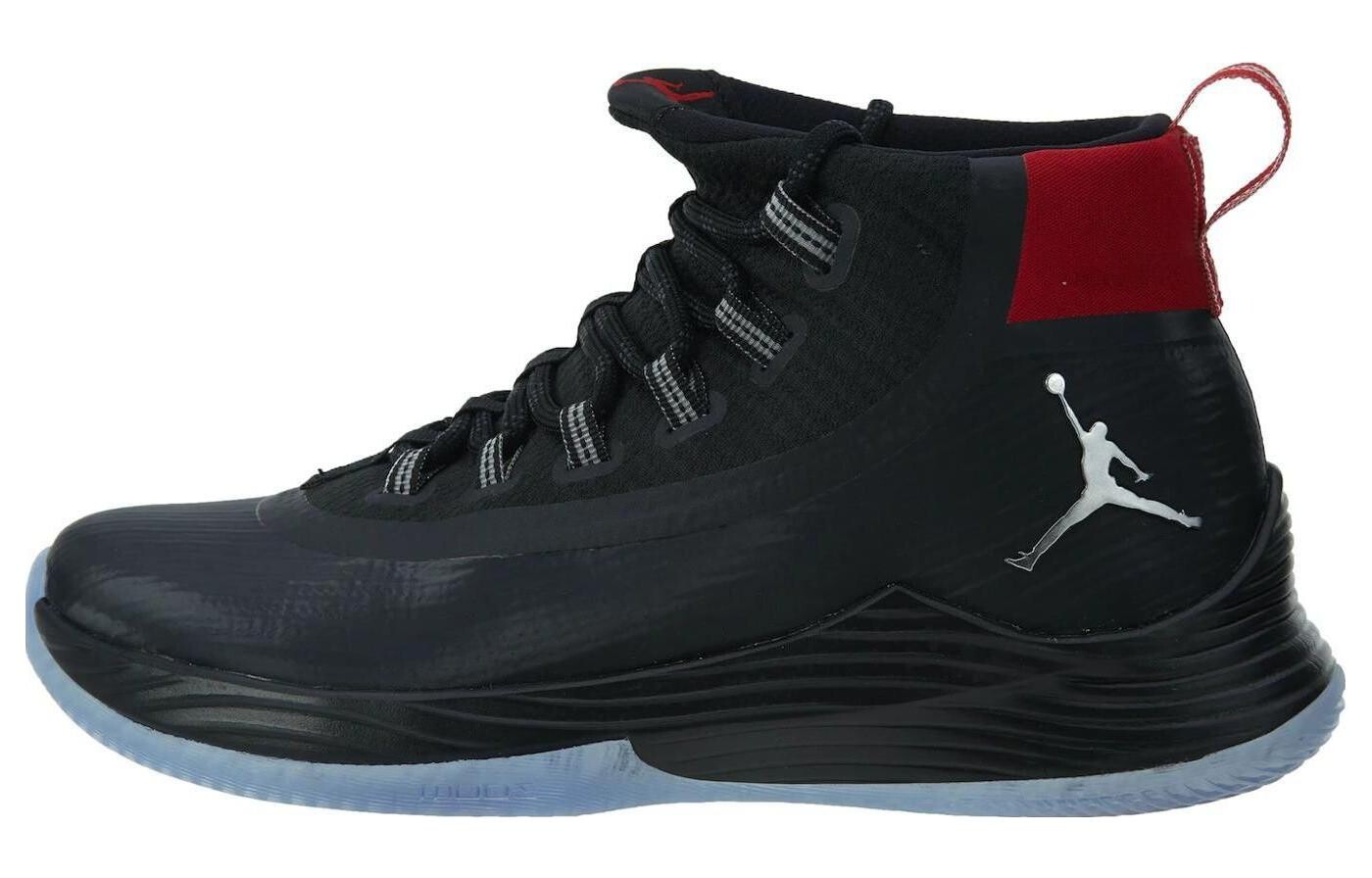 

Кроссовки Jordan Ultra Fly 2 Black/Metallic Silver-Gym Red, черный/красный