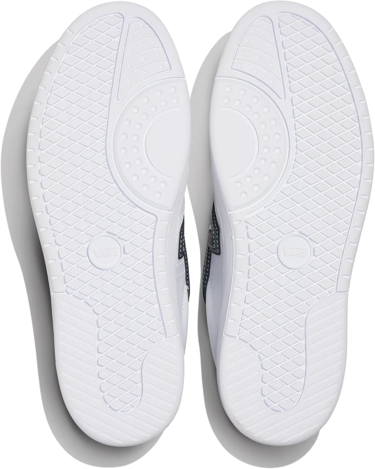 Кроссовки Vans Unisex-Adult Lowland 2.0, белый/черный — фото 3