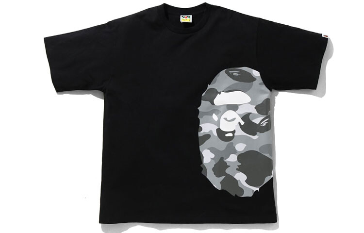 

Футболка Bape мужская A Bathing Ape, белый/фиолетовый
