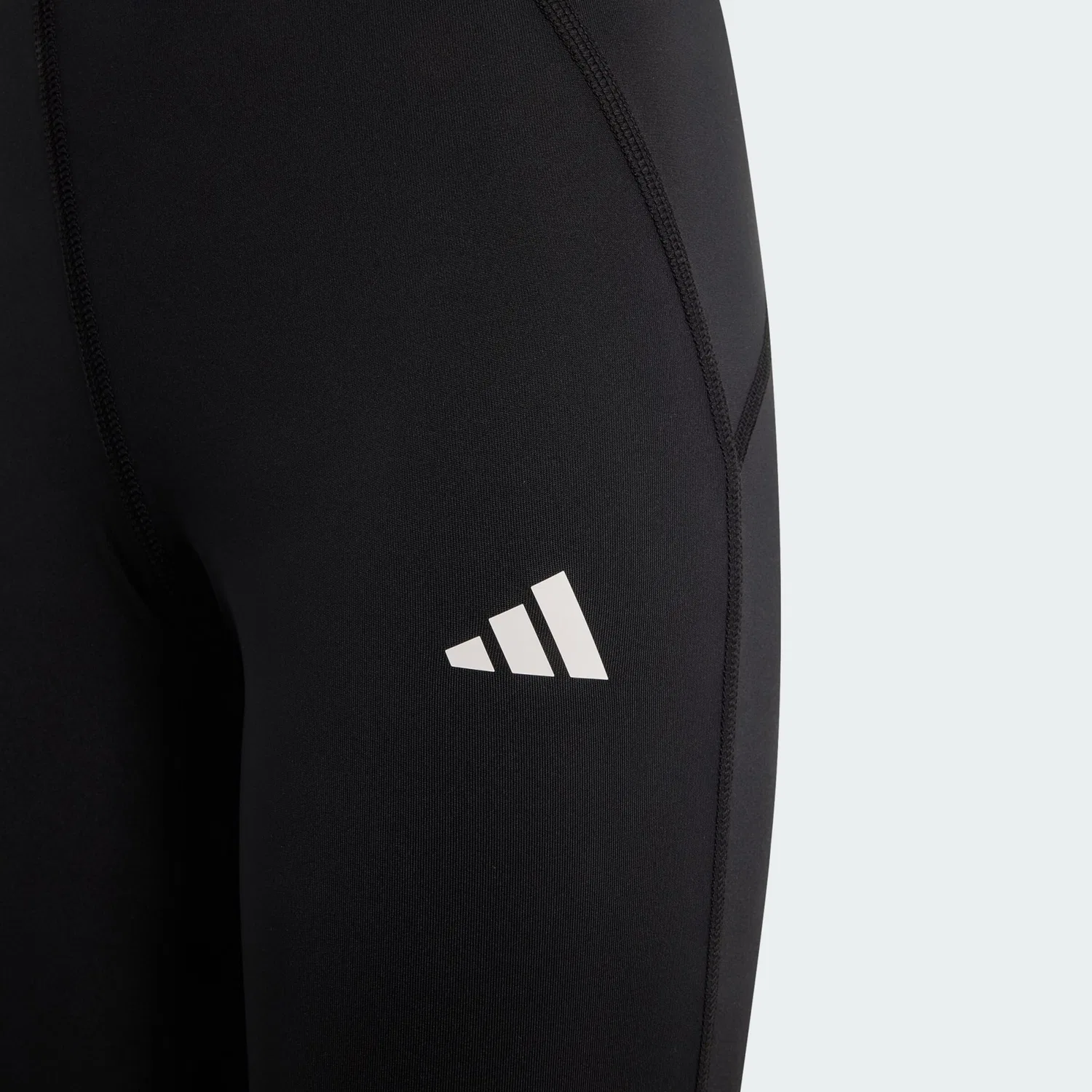 Узкие спортивные брюки Adidas Sportswear черного цвета — фото 4