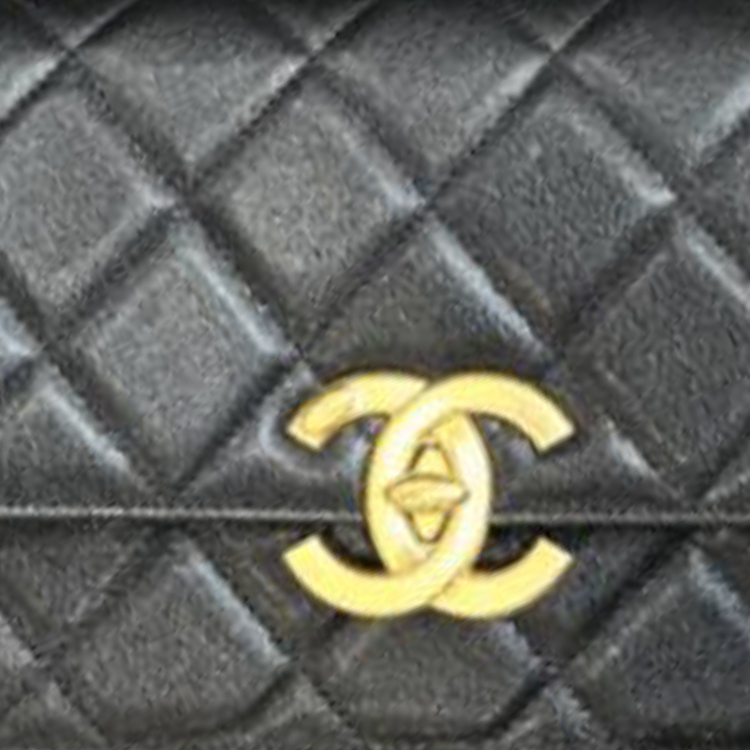 CHANEL Кожаная сумка через плечо женская черная 19Bag — фото 2